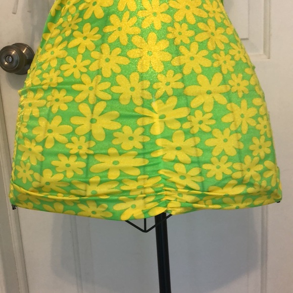 Late 90”s retro style tube dress with matching thong - Picture 3 of 8